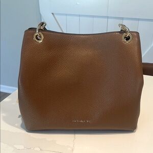 Michael Kors Kensington Leather Shoulder Bag 🤎